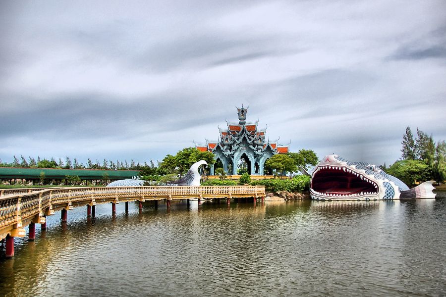  Sumeru Mountain Palace