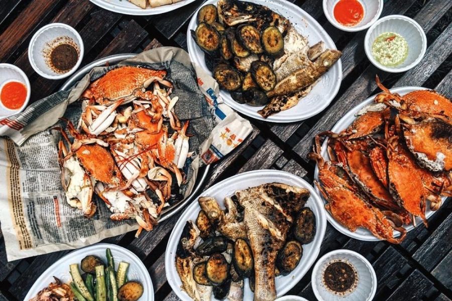 What to Eat at Doc Let Beach