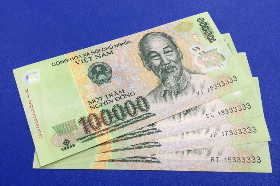 100000 Vietnamese Dong