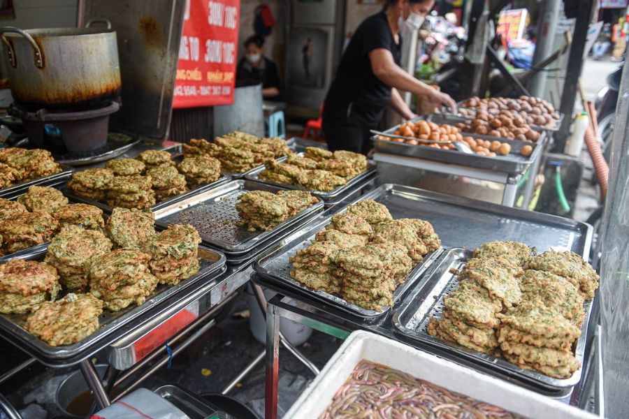 Enjoy seasonal dishes in the right place