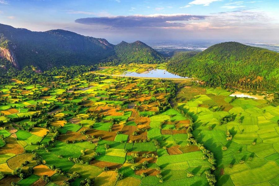 Best Time to Visit Cam Mountain