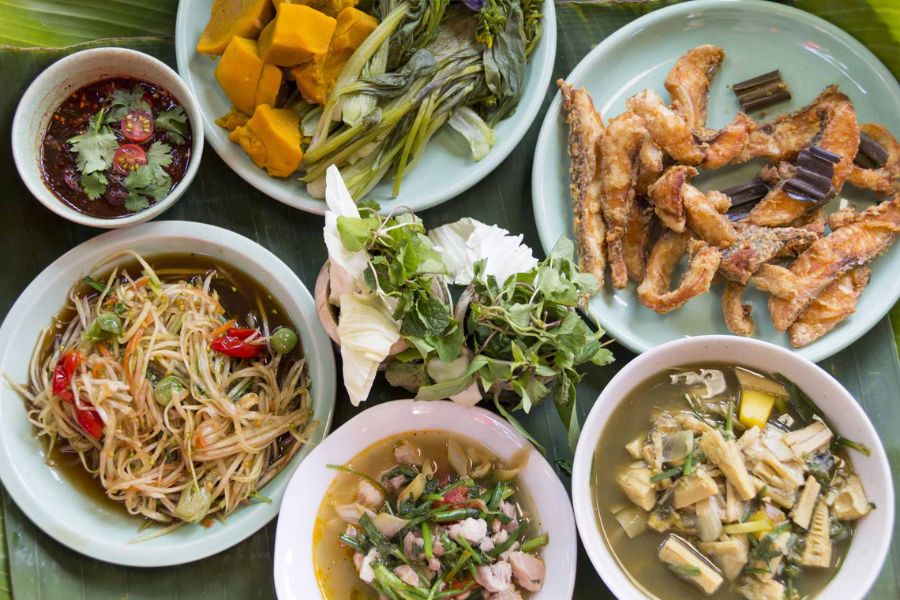 What to Eat at Isaan Night Markets