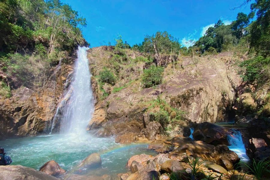 Ta Gu Waterfall is located in Son Hiep Commune, Khanh Son District, Khanh Hoa Province