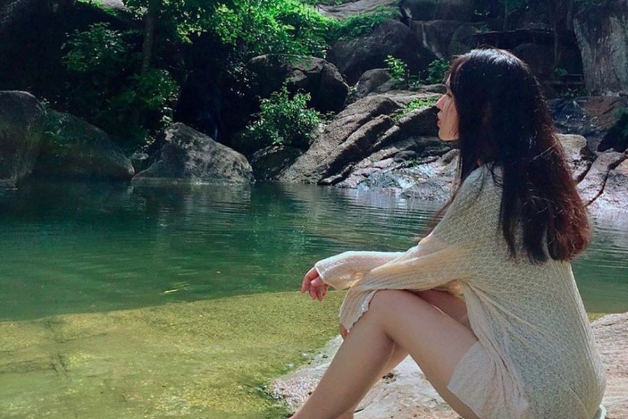  Suoi Da provides countless “chill” backdrops for photos