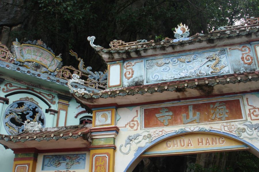 Chua Hang Pagoda - A Sacred Haven by the Sea