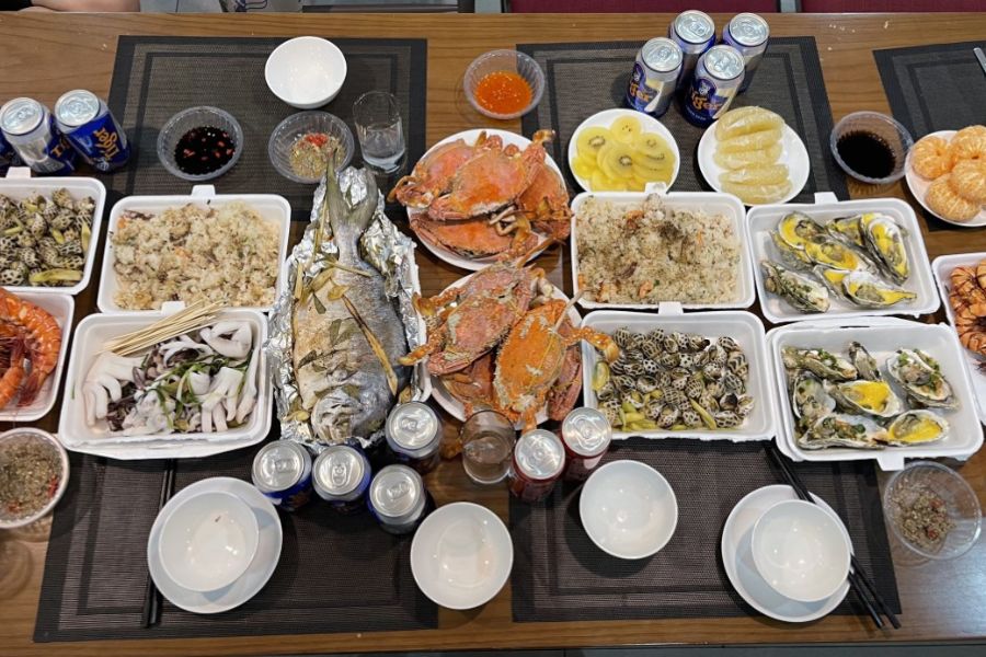 What to Eat in Ho Tram