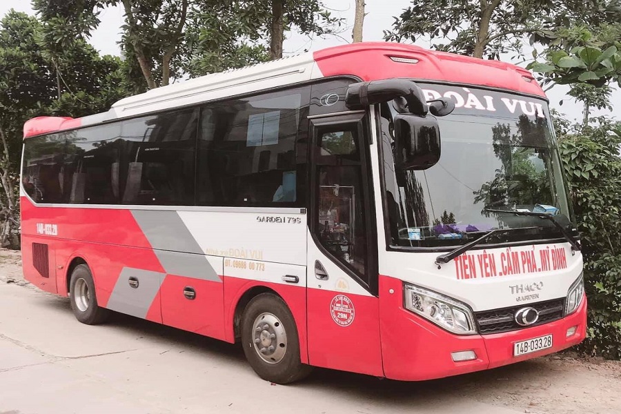 You can travel to Tien Yen District by coach