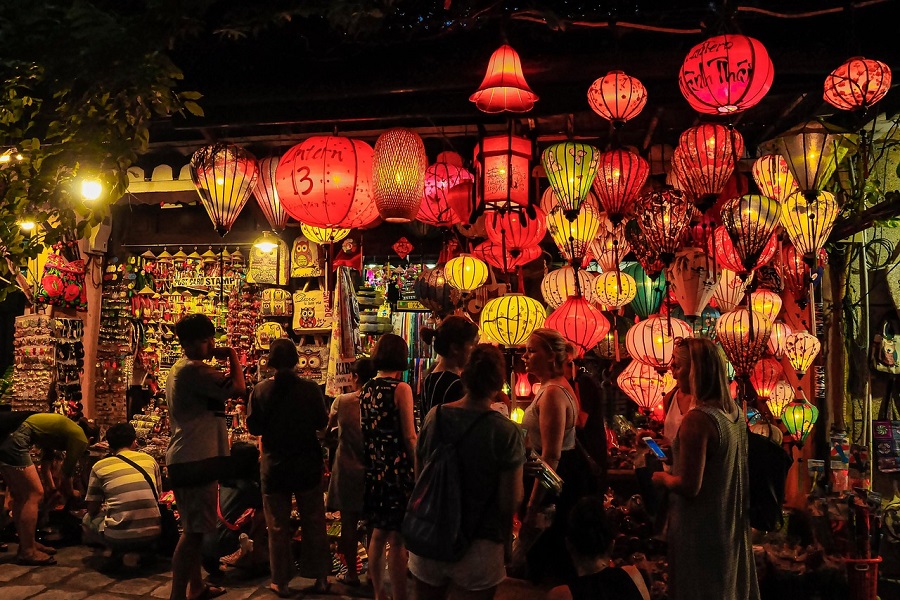 Mid-Autumn Festival in Hoi An Ancient Town