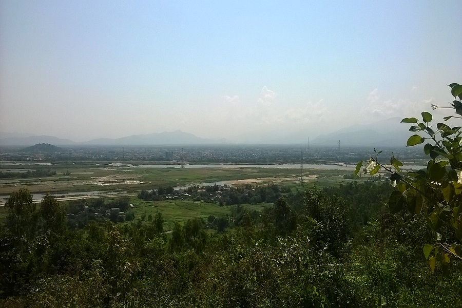 A view from the top of Thien An Mountain, overlooking the serene rivers and Quang Ngai City