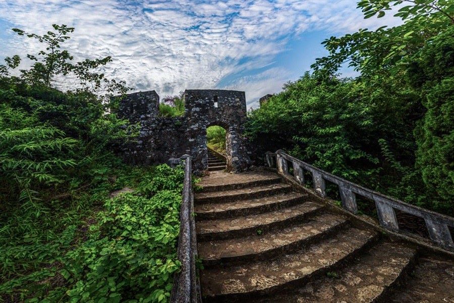 The Mac Dynasty Fortress Relic