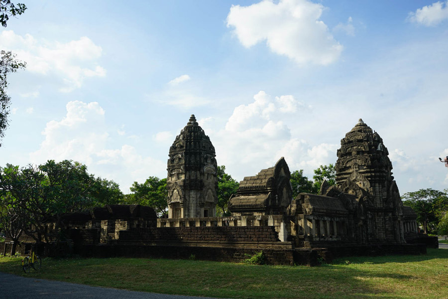 History of Sadok Kok Thom Historical Park