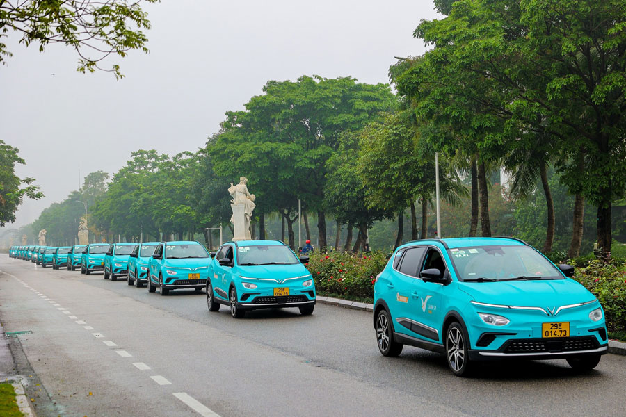 SM Taxis in vietnam 