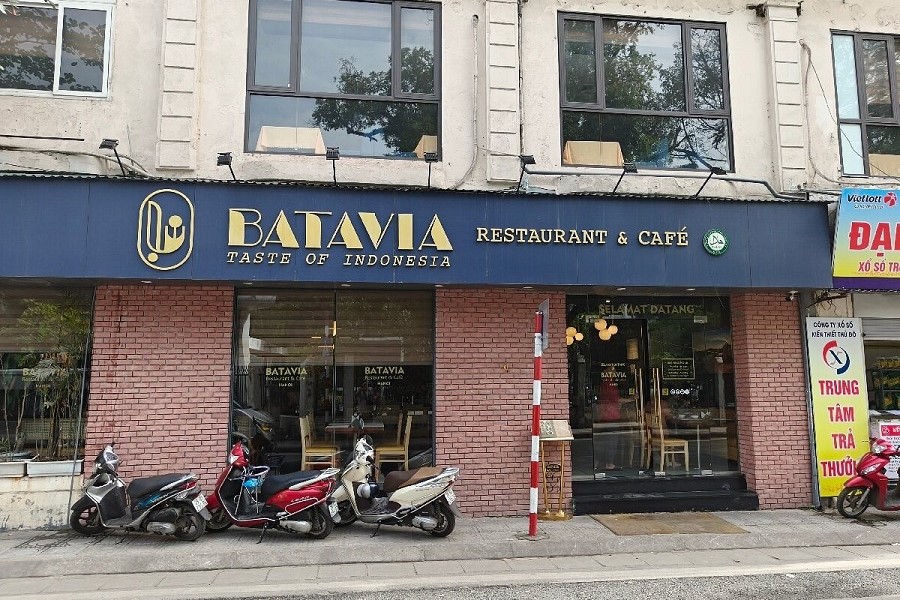 Batavia Restaurant & Cafe is located in Hanoi’s Old Quarter area