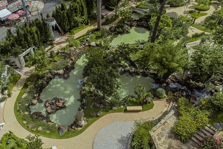 Madame Nhu Garden is a Japanese garden designed by Architect Hiroshi Kitagawa