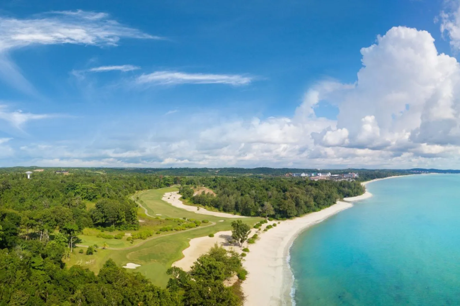 Desaru Coast is an increasingly popular beach destination for a holiday family journey as part of Malaysia travel