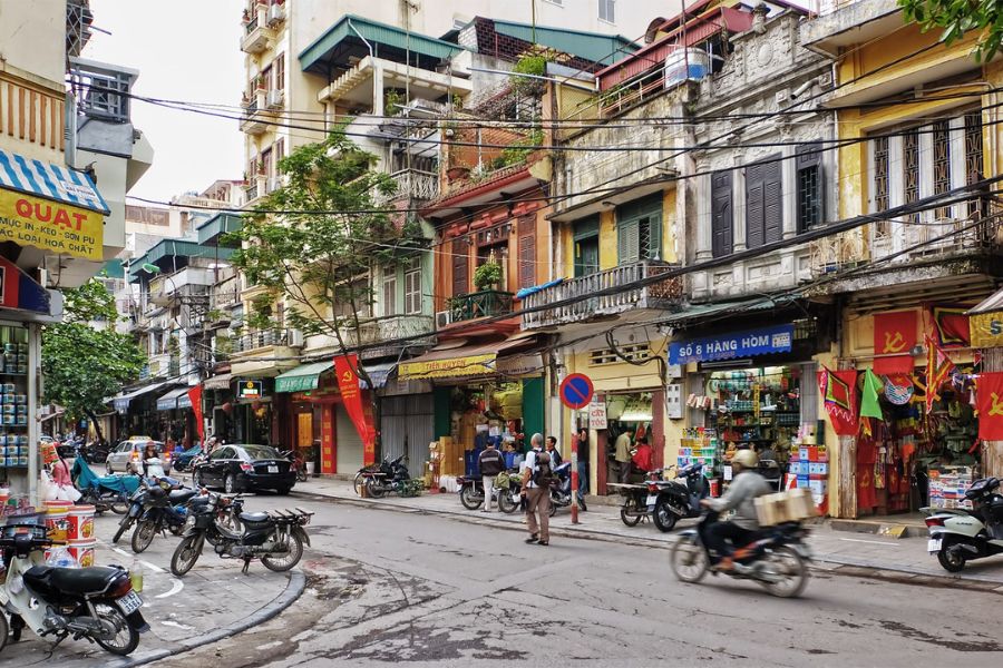 There are many unique shopping experiences in Hanoi