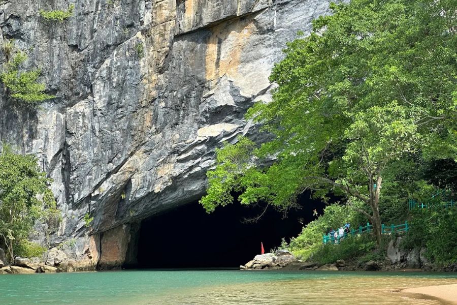 The Phong Nha Ke Bang National Park area has plenty to offer for travelers