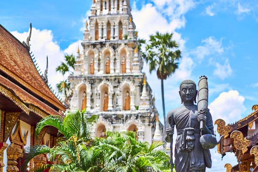 Wat Amnat Charoen