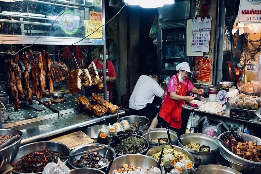 Yaowarat Road is especially famous for its street food stalls