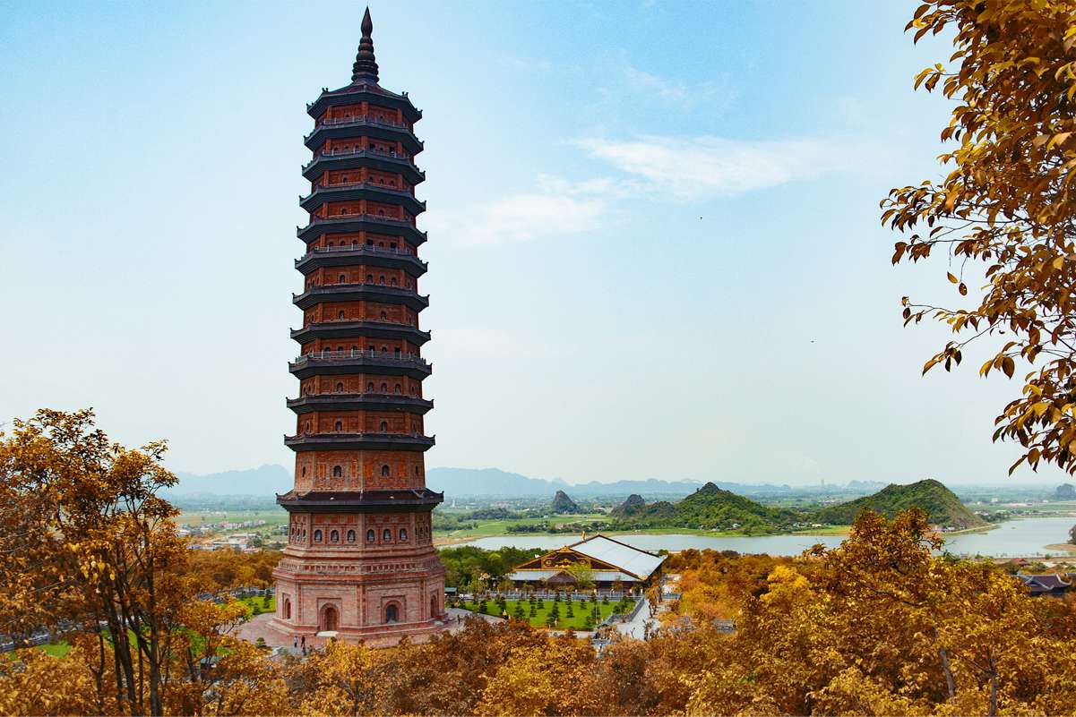 Bao Thap Tower
