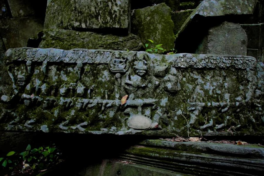 Beng Mealea is a large and impressive temple complex