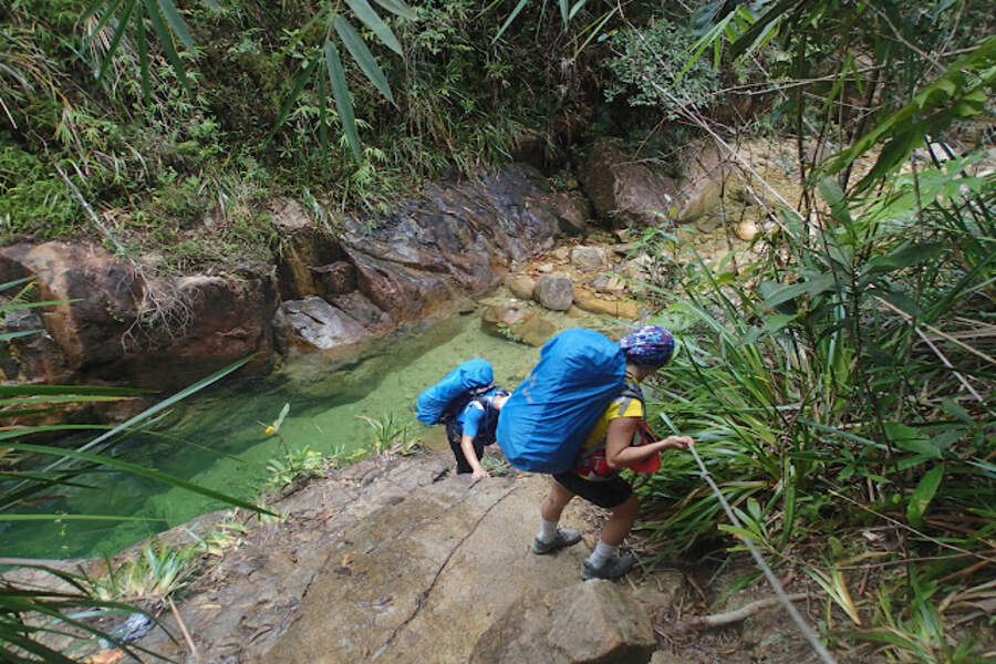 The trail is open year-round and is beautiful to visit anytime - Photo: mcHiker