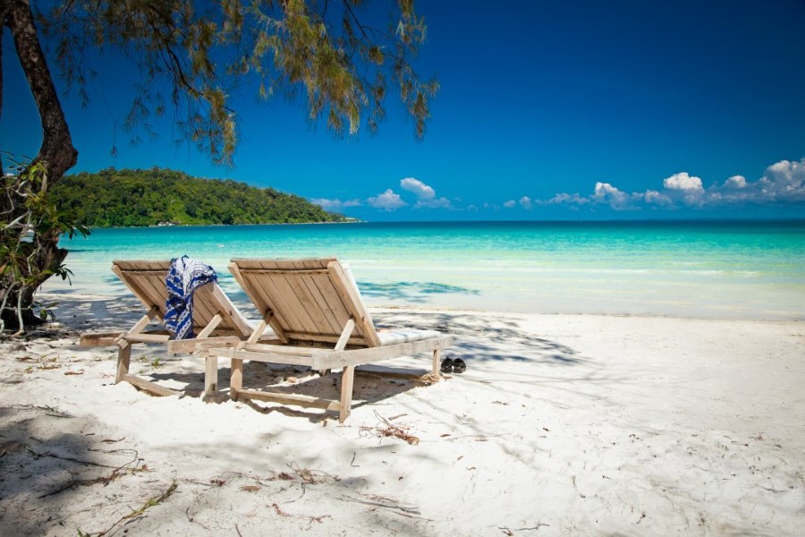 Visitors are very impressed by the scenery and historical stories of Cambodia