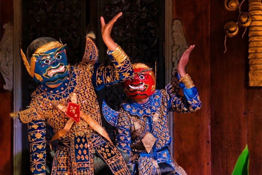 Experience Cambodian culture with a Traditional Apsara Show