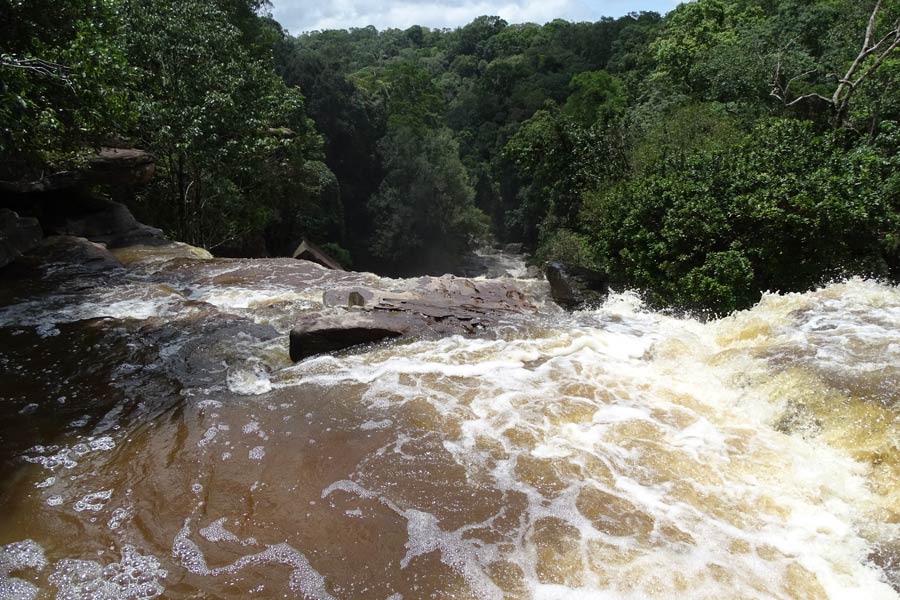 Popokvil Waterfall - Bokor National Park