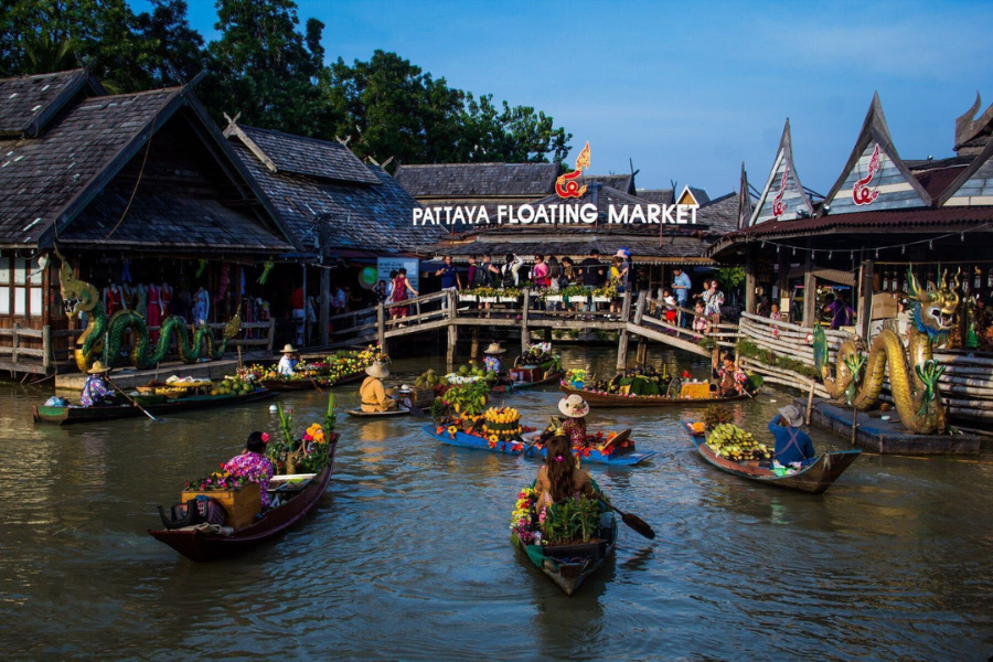 A bustling market session in Pattaya