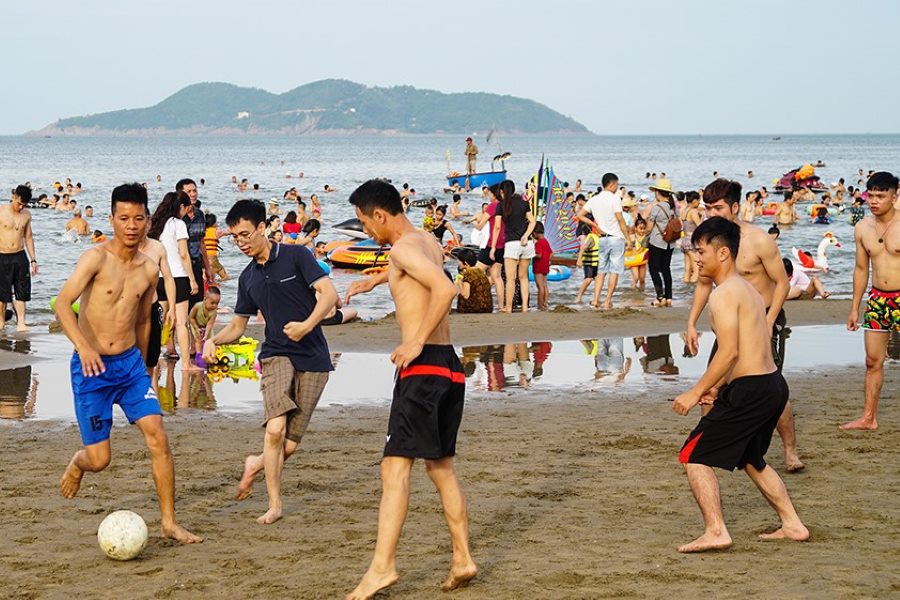 Some of sports activities on Cua Lo Beach