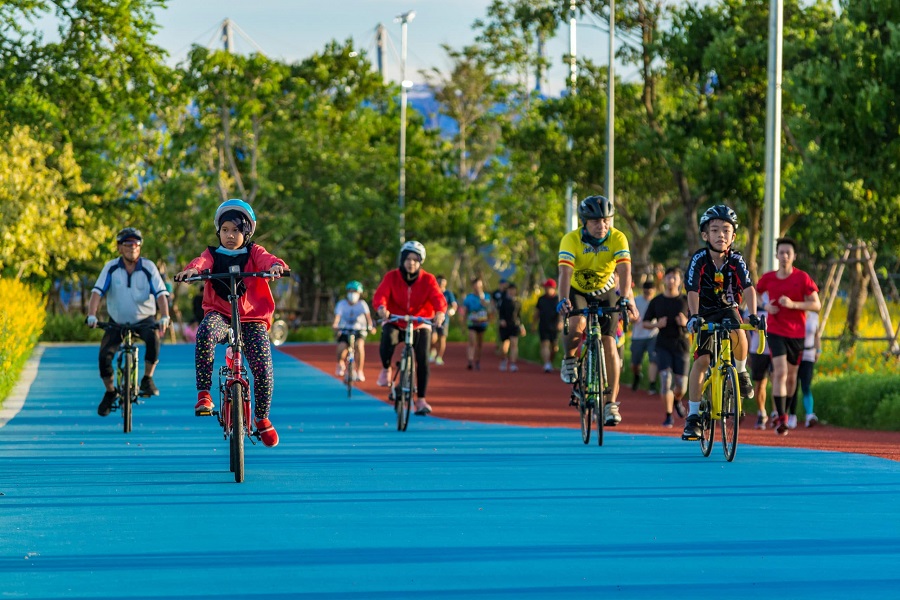 Beyond traffic and shopping, Bangkok’s Happy Healthy Bike Lane is a true surprise