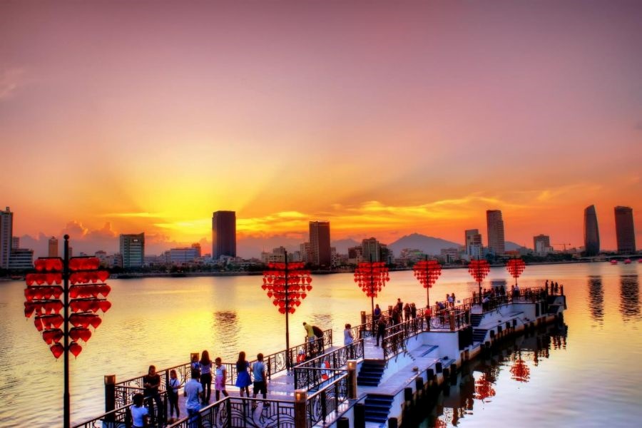 Love Bridge Da Nang at sunset (Source: 63stravel)