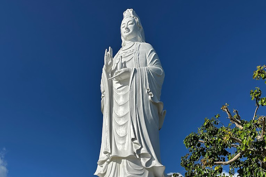 The Lady Buddha represents the Bodhisattva of Mercy, who is regarded as a compassionate and merciful figure in Buddhism