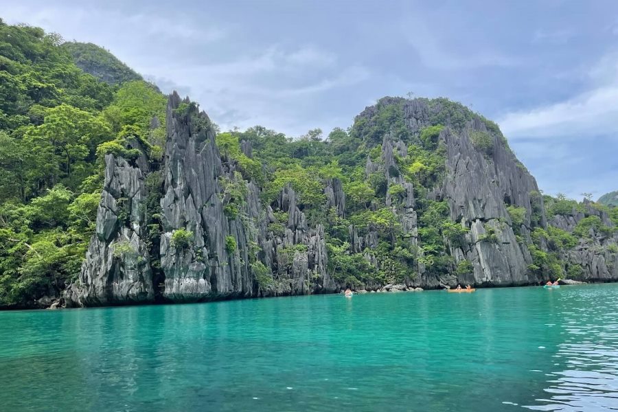 Cadlao Island is the largest island in the Bacuit Bay area of El Nido