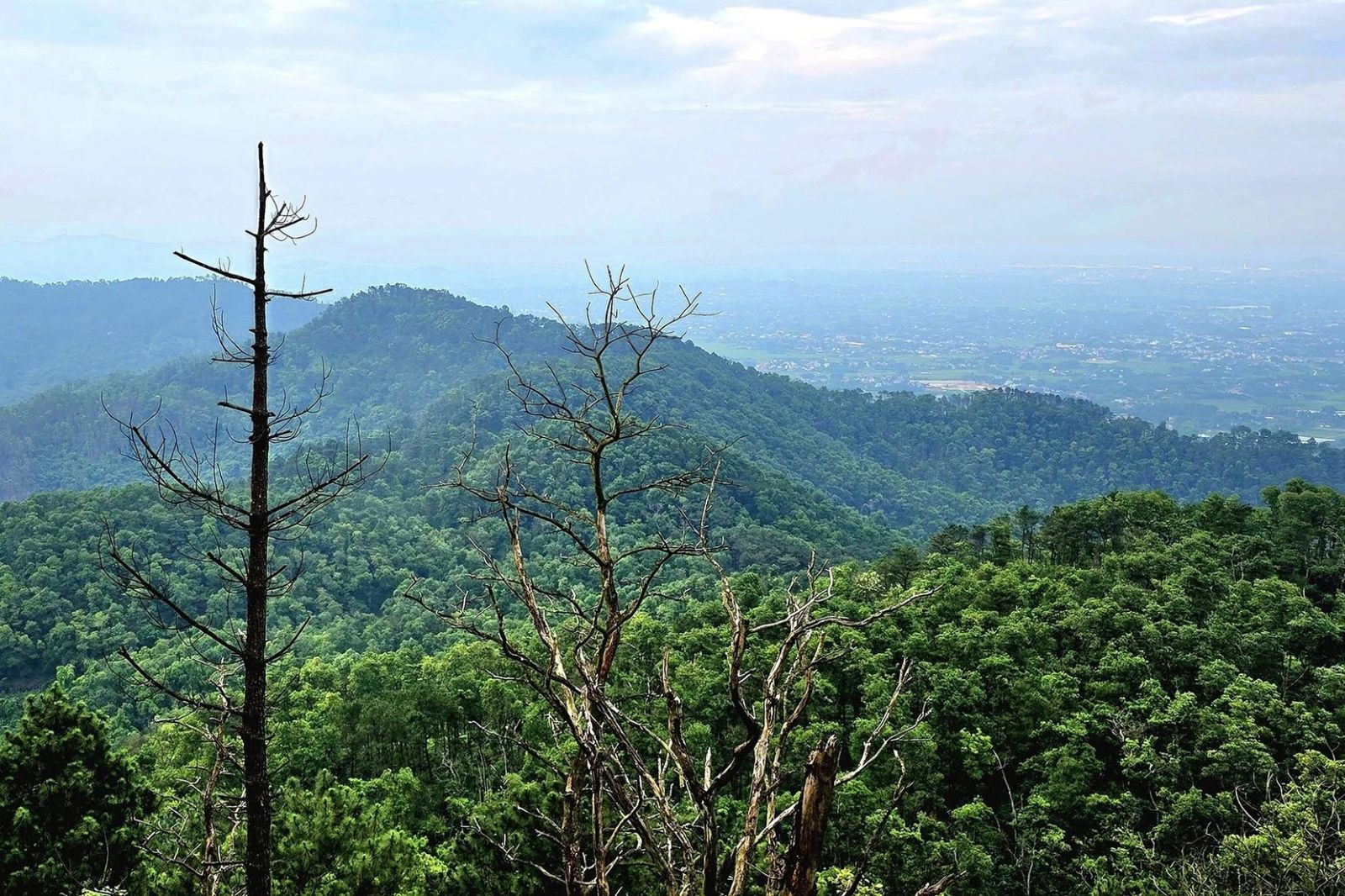 Ham Lon mountain summit