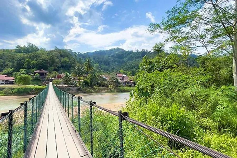 Hanging Bridge