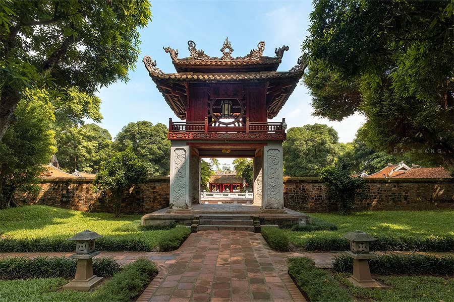 Temple of Literature: Khue Van Cac Pavilion