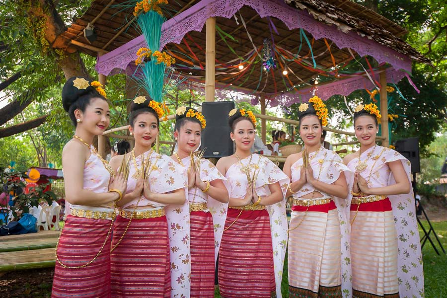 Why Travel to Thailand with a Travel Agency?