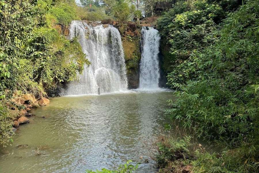 Explore Kachang Waterfall (Cre: _montt777)