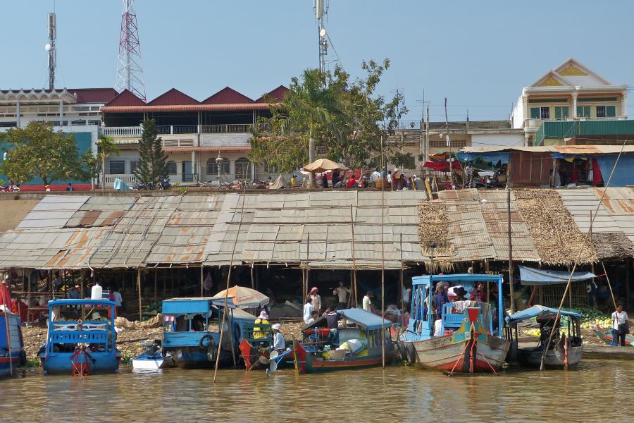 The Kampong Chhnang floating village