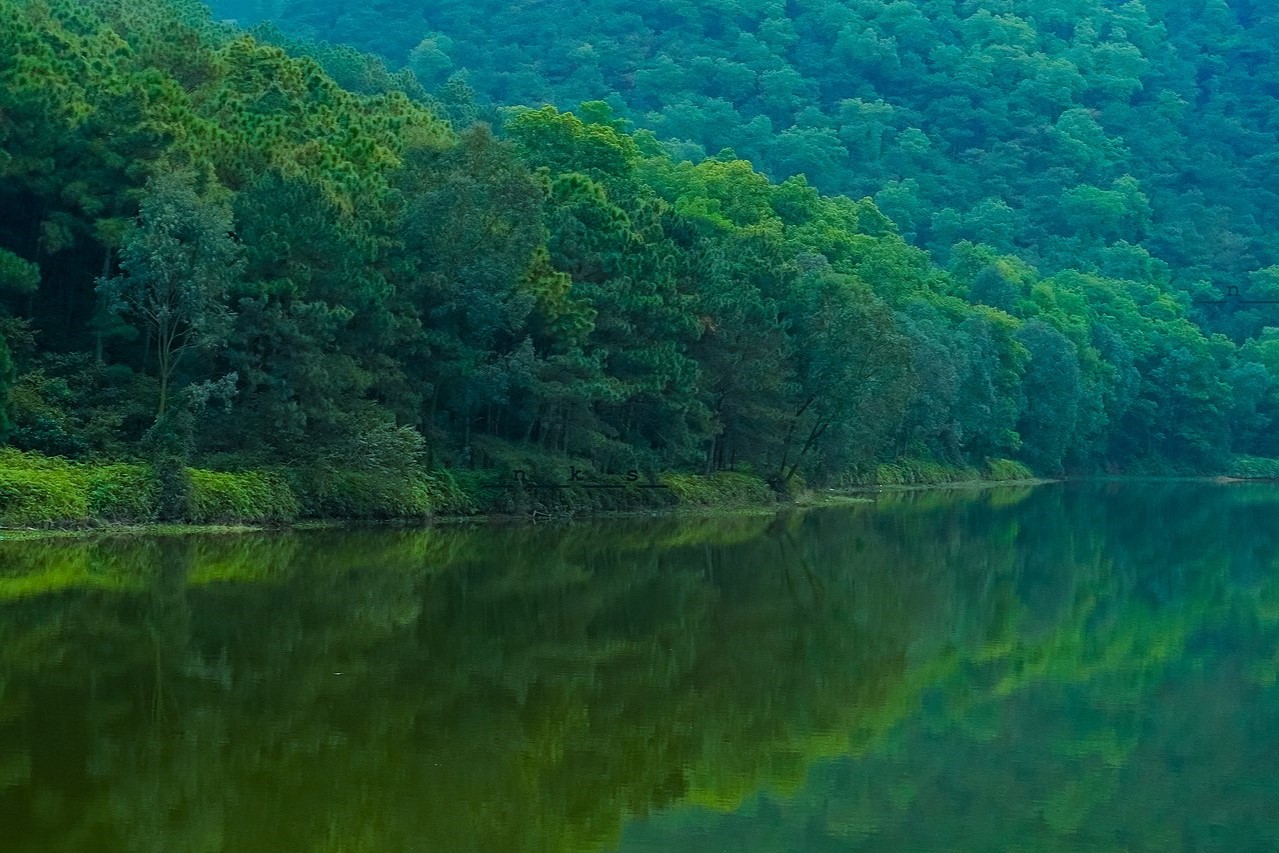 Keo Ca Lake near Ham Lon Mountain