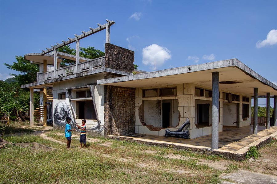 Kep Beach Travel Guide: Discover abandoned mansions