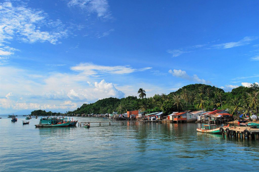 Visiting the fishing village along Tre Van Island promises a unique and immersive experience