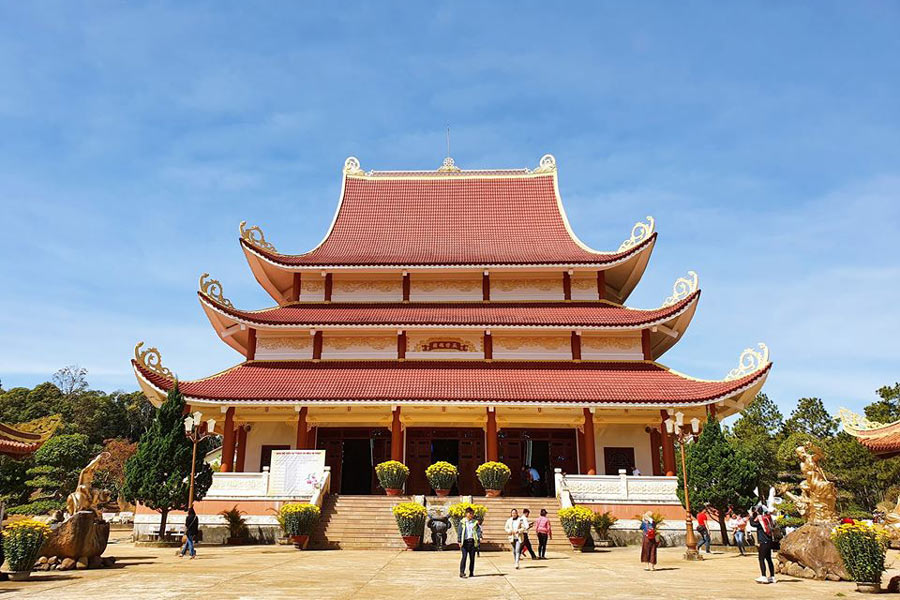 Mang Den - Khanh Lam Pagoda