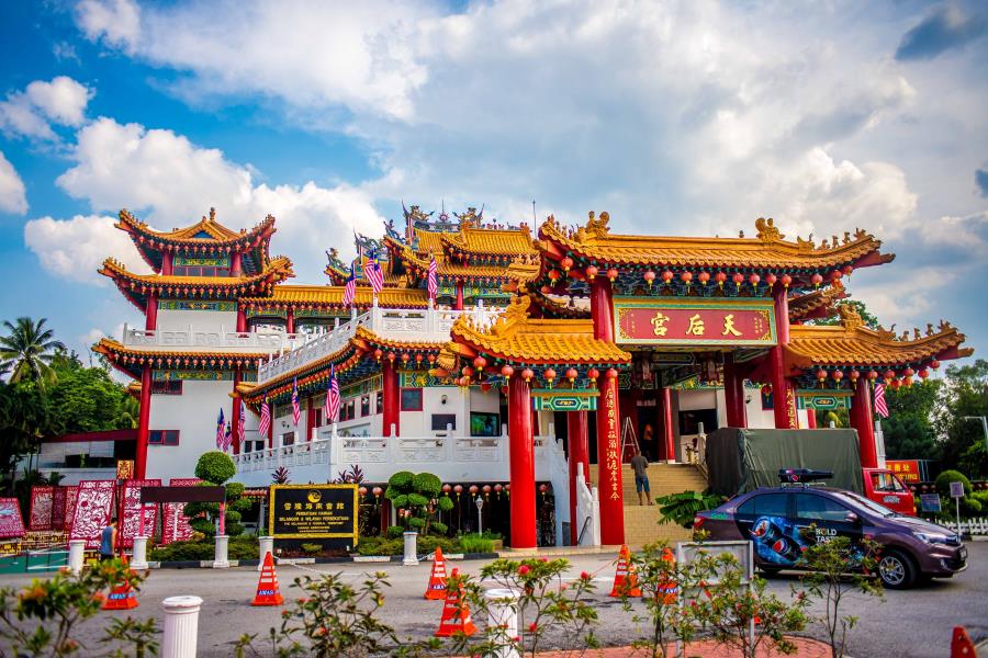 The Thien Hou Temple is considered one of the great destinations for tourists