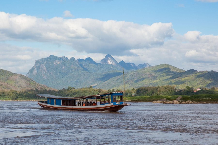 Many tourists are surprised by the very low cost of traveling to Laos 