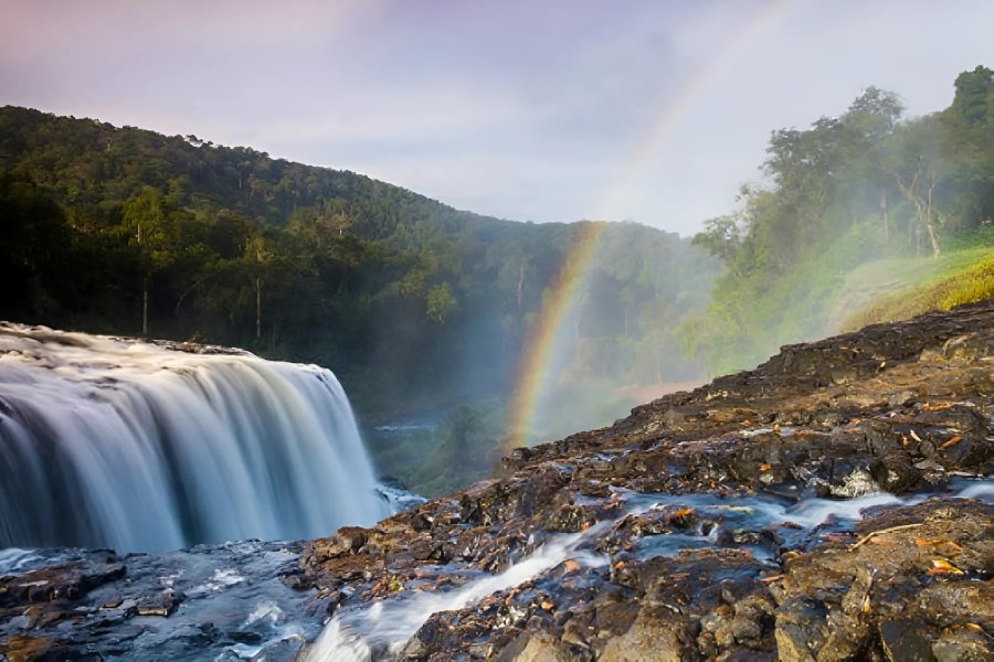 Sea Pong Lai Waterfall 