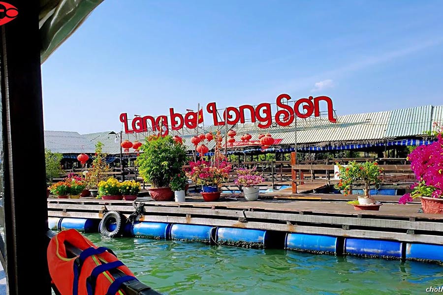 Visit Long Son Raft Village