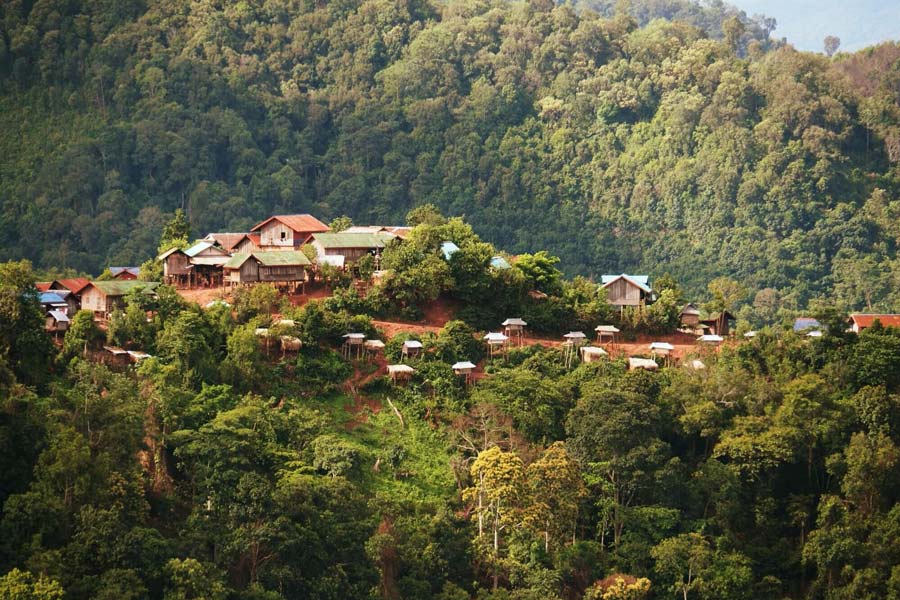 Thailand border to Hidden Laos Trekking